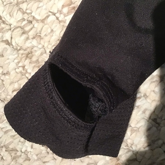 SOLD 3/4 Zip Performance Pullover - Picture 5 of 6